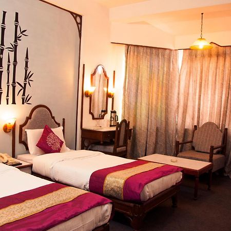 Hotel Gwalior Regency Exterior photo