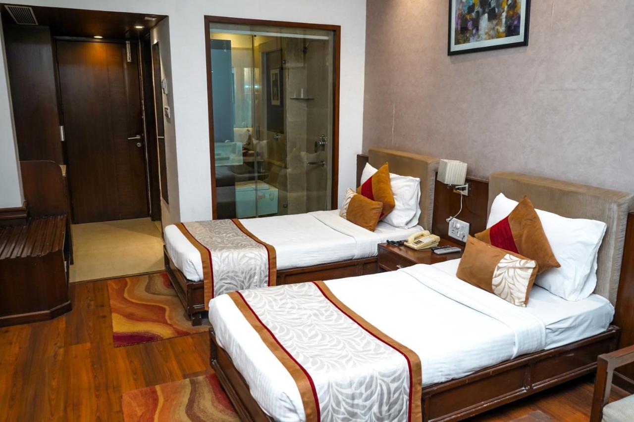 Hotel Gwalior Regency Exterior photo