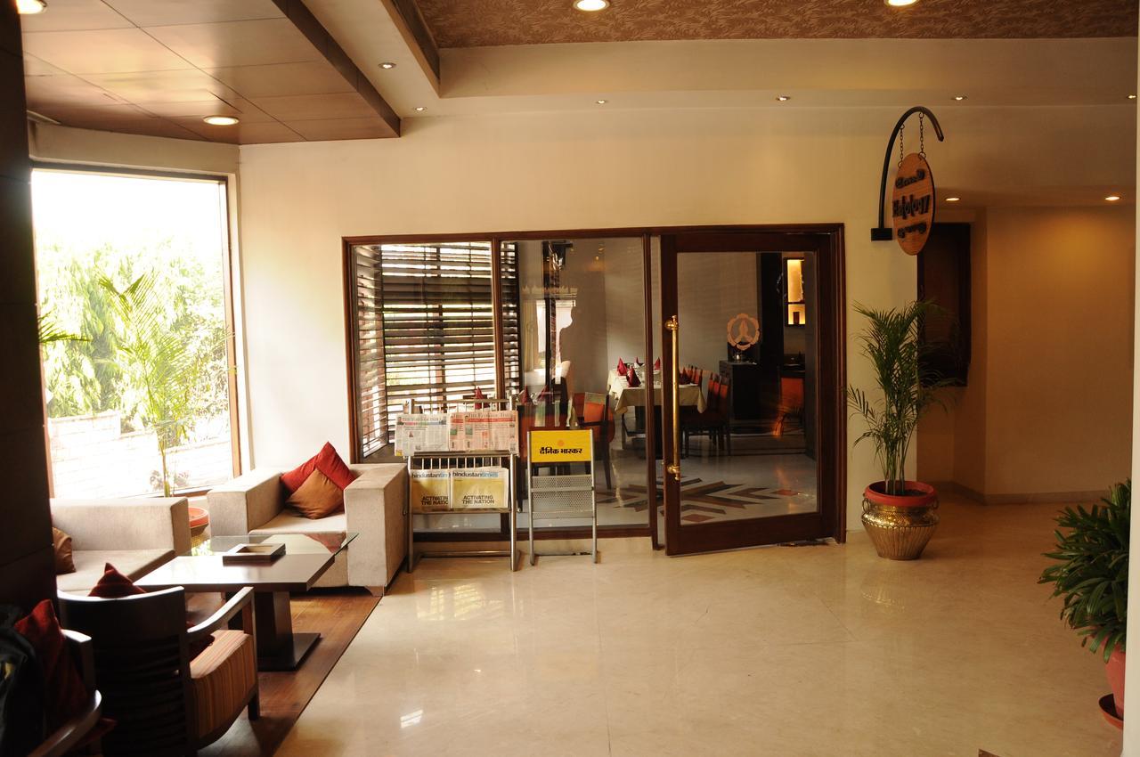 Hotel Gwalior Regency Exterior photo